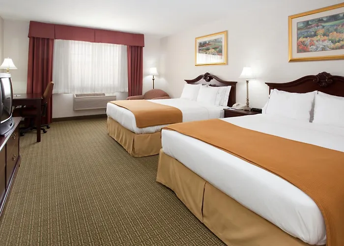 Baymont By Wyndham Belen Nm